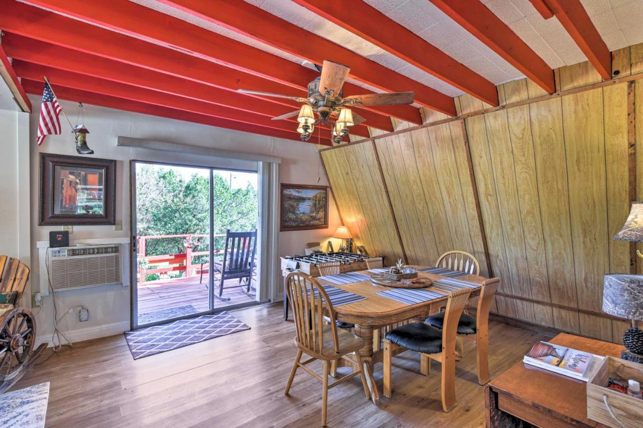 Charming Lake Creek Cabin With Pool Access And Decks Granbury Eksteriør bilde