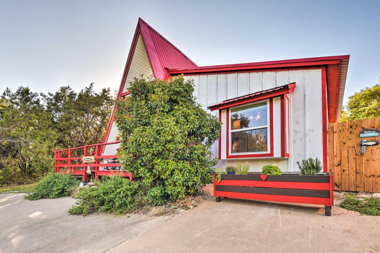 Charming Lake Creek Cabin With Pool Access And Decks Granbury Eksteriør bilde